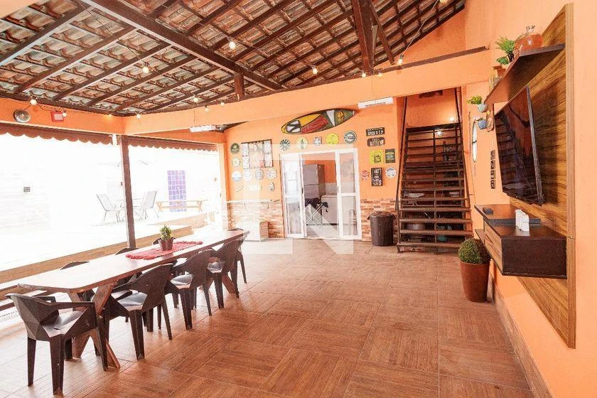 Furnished house with a pool and 3 bedrooms — photo 37