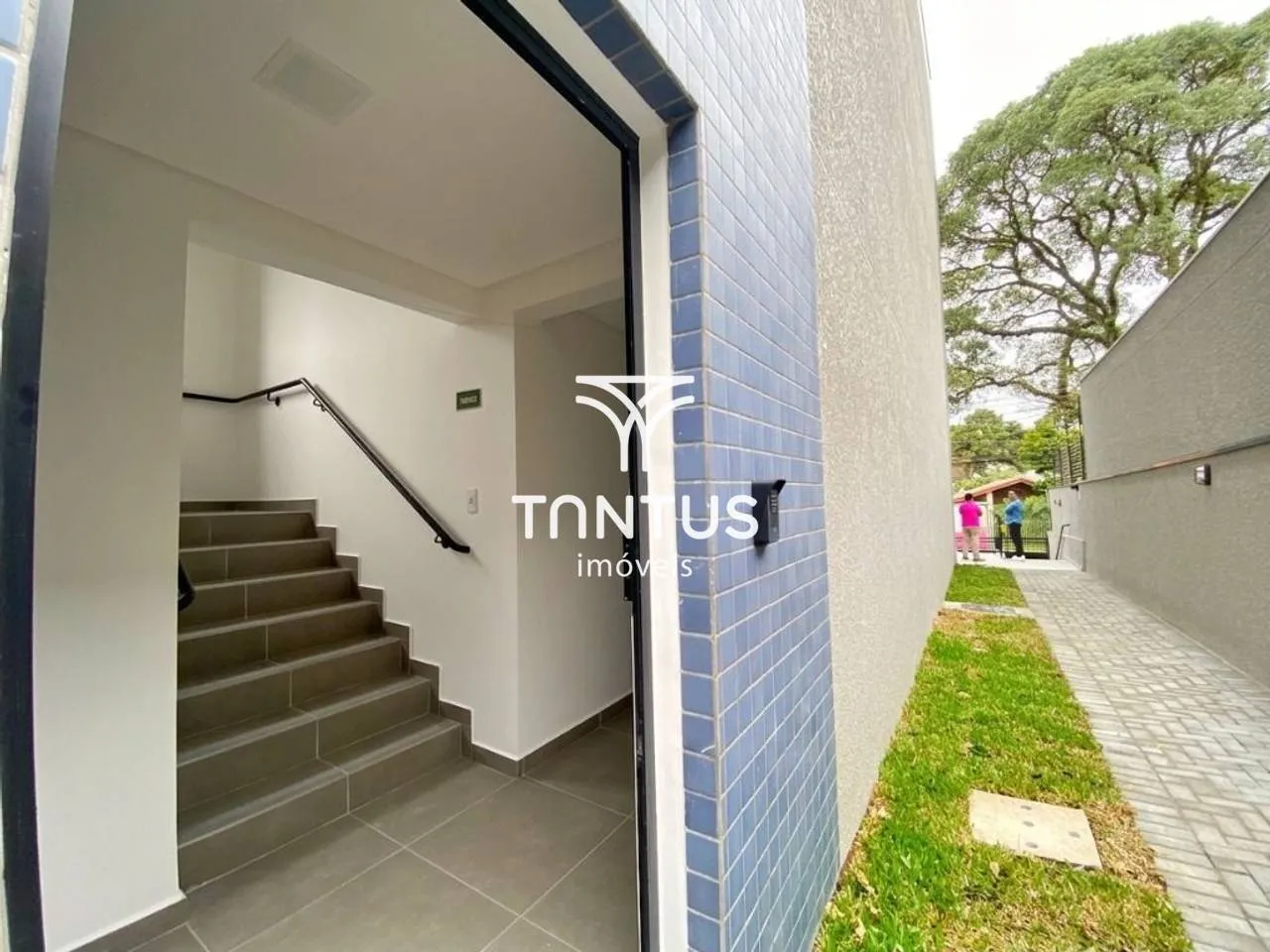 Estudio amueblado en el 3er piso con armarios empotrados — photo 10