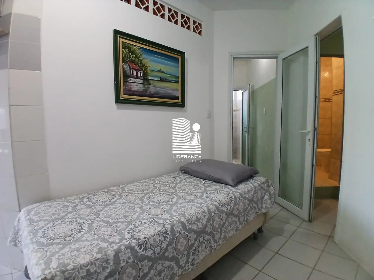 Furnished 2-en-suite apartment, 70 m² — photo 11