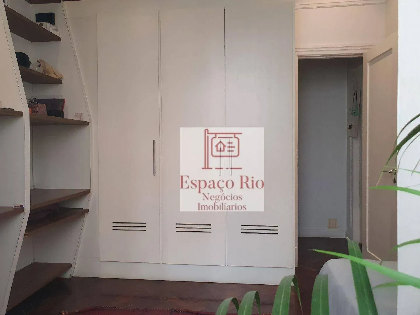 4-bedroom apartment with a home office in Rio de Janeiro — photo 19