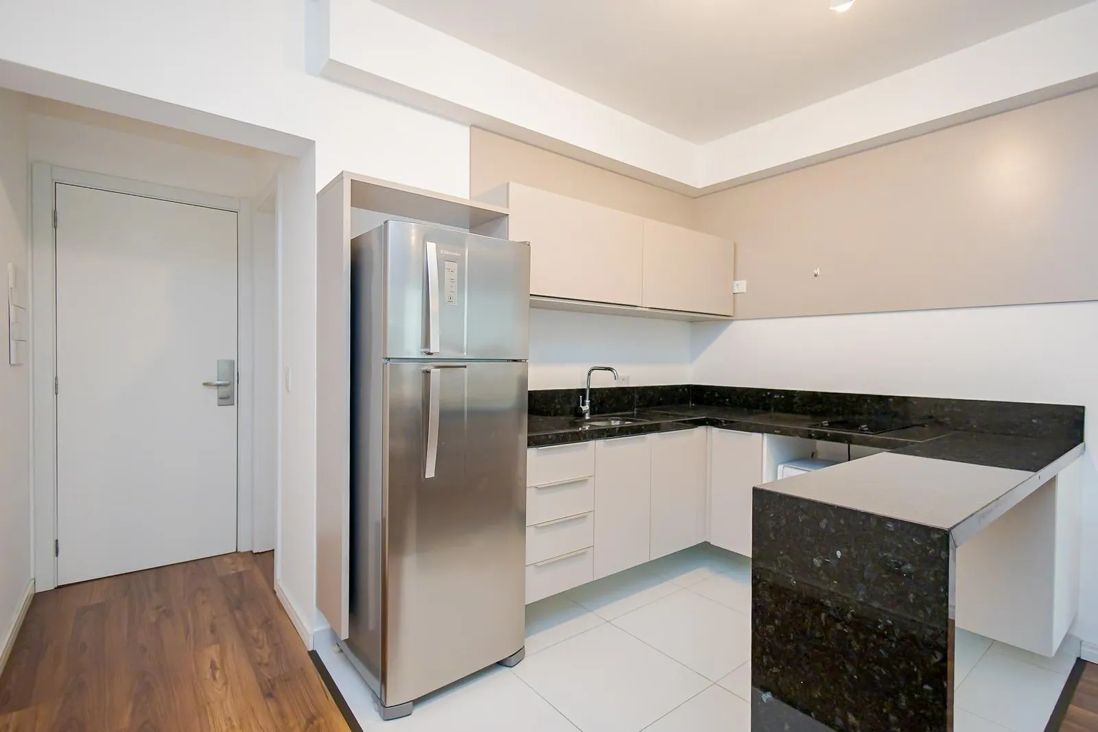 Furnished apartment with 90 m² and 1 bedroom — photo 12