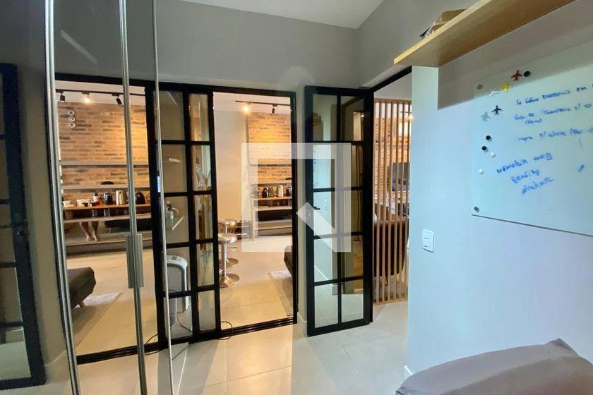 Apartamento de 60 m² con 2 dormitorios y balcón con parrilla — photo 24