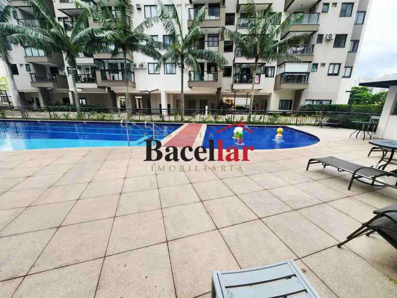 2-bedroom apartment with a washing machine in Rio de Janeiro — photo 19