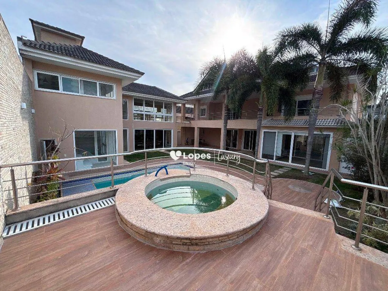 Unfurnished house for rent with 5 bedrooms and 5 baths — photo 16