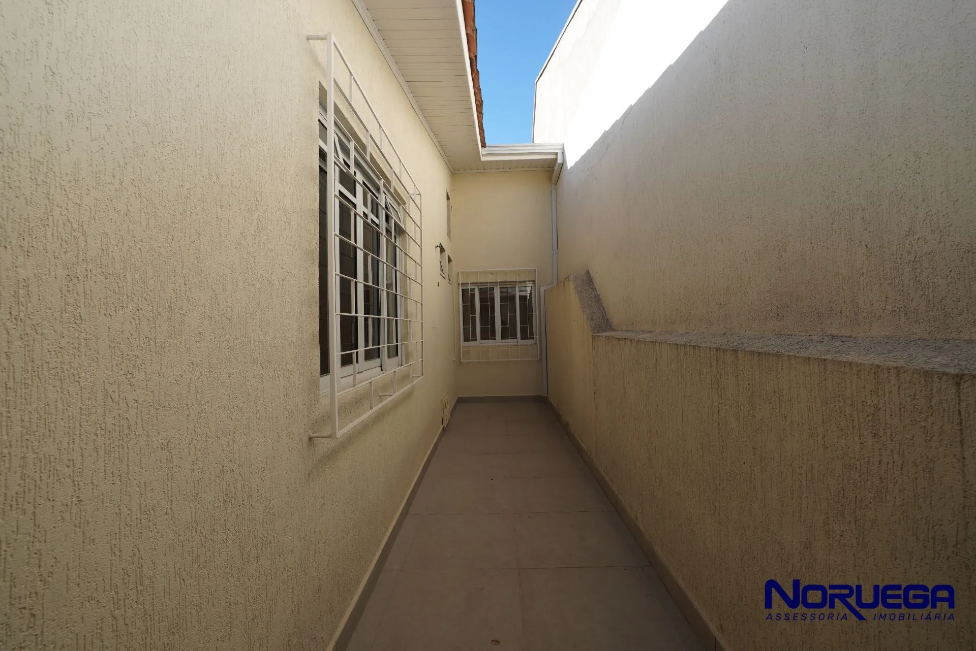 Rental house with 3 bedrooms and 1 bathroom — photo 29