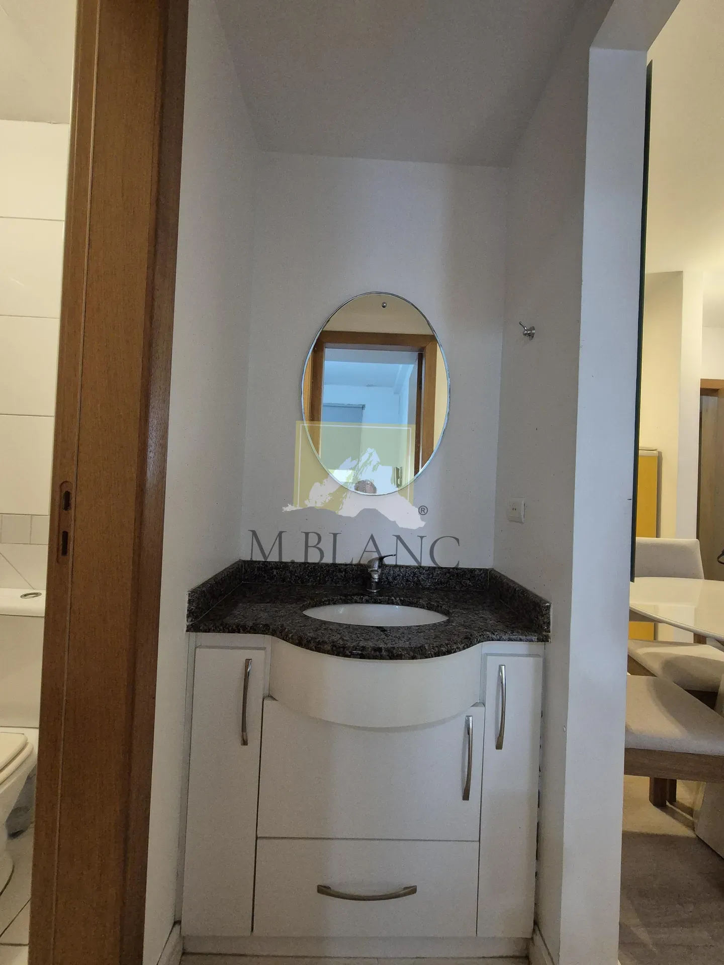 Apartment on the 4th floor with a washing machine — photo 34