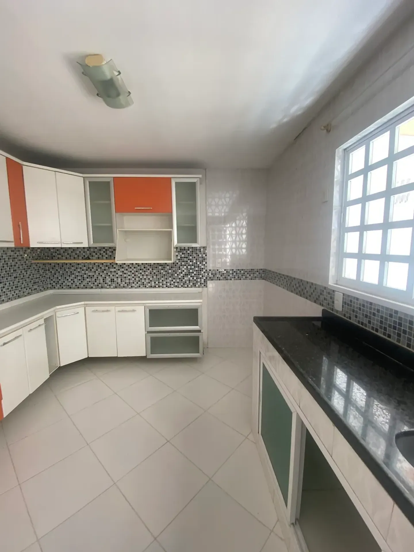 House, 200 m², with a grill on the balcony — photo 20