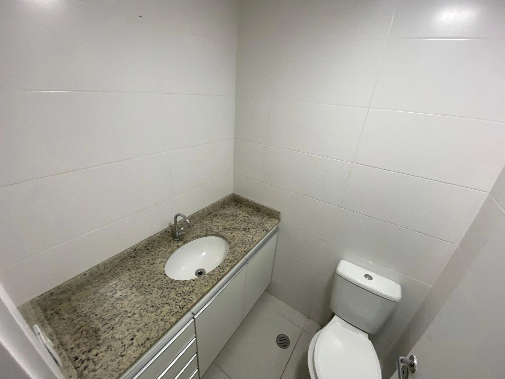 Apartment, 55 m², with wood or laminate floors — photo 35