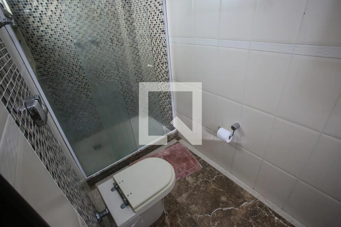 Furnished apartment with 3 bedrooms and a closed kitchen — photo 68