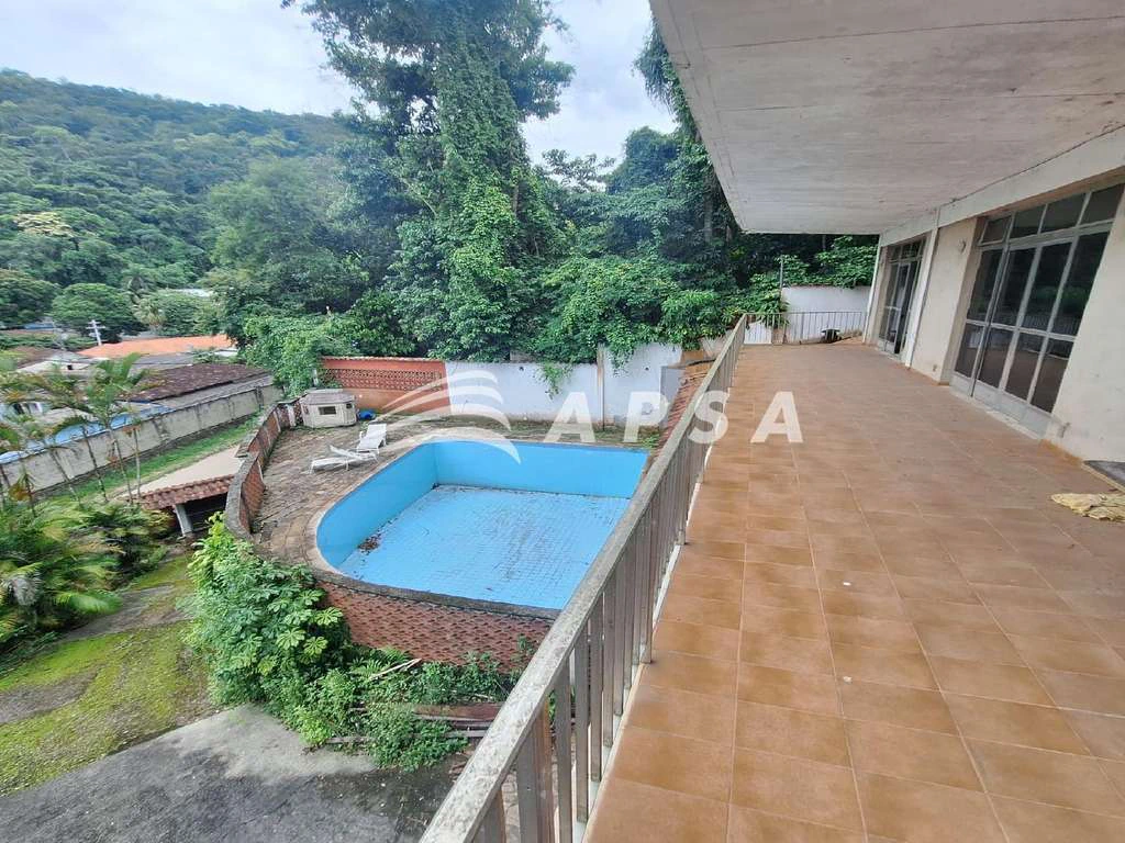 Casa sem mobília com 5 quartos e 625 m² construída — photo 11
