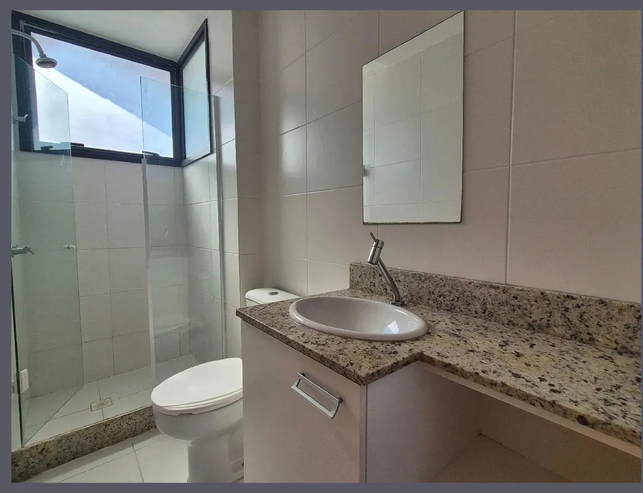 Rental house with 4 bedrooms and 300 m² — photo 12