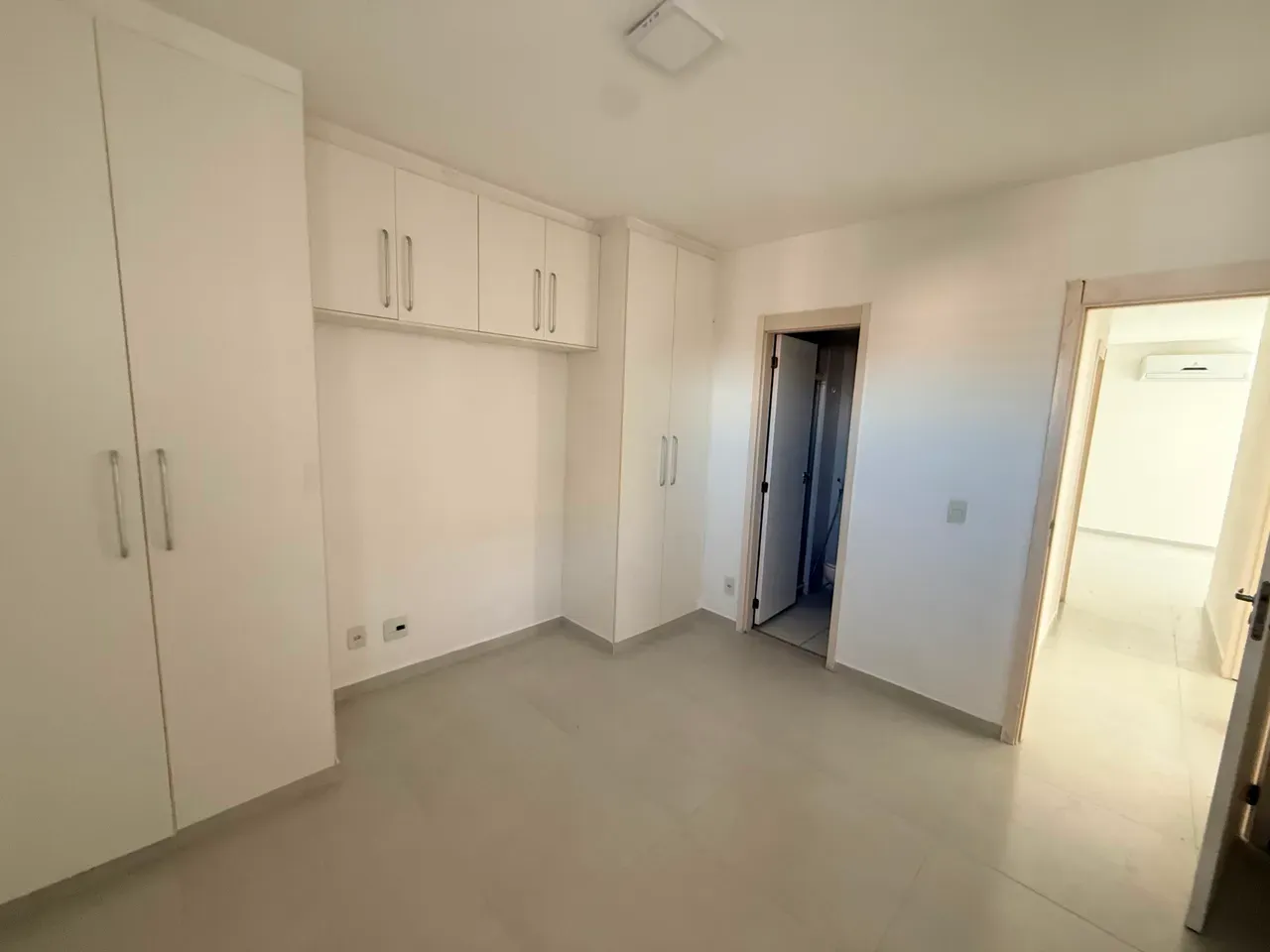 Apartamento de 3 quartos com jardim privativo no prédio — photo 13