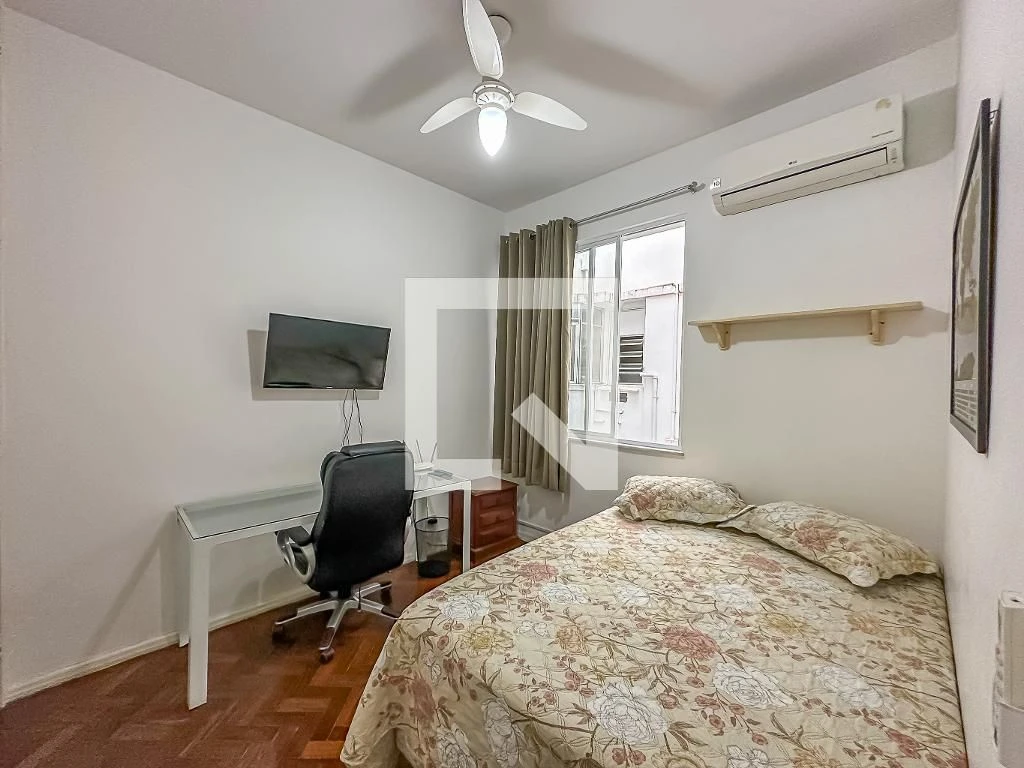 Furnished apartment, 75 m², with a mountain view