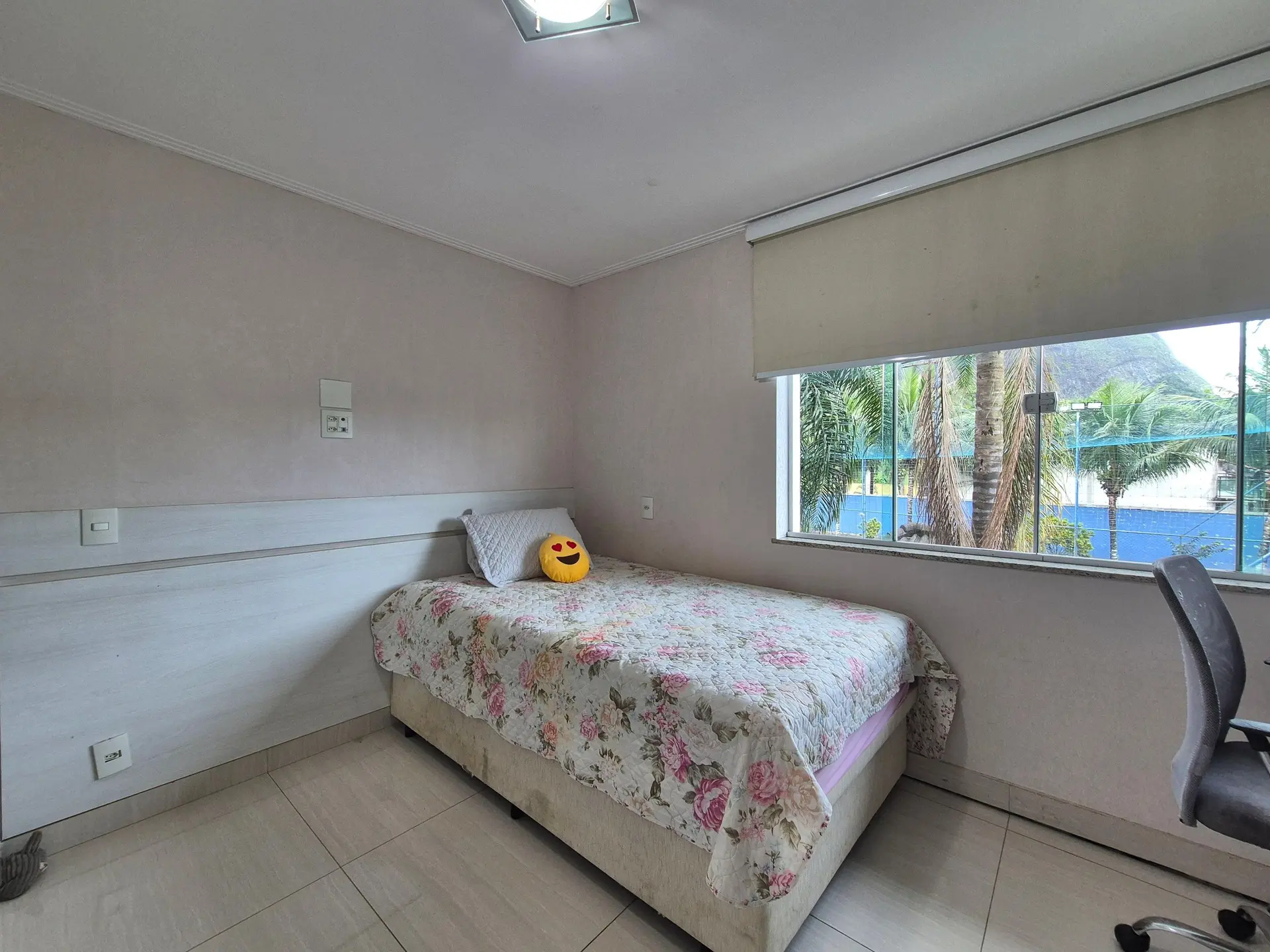 4 quartos e jacuzzi: casa de 318 m² — photo 48