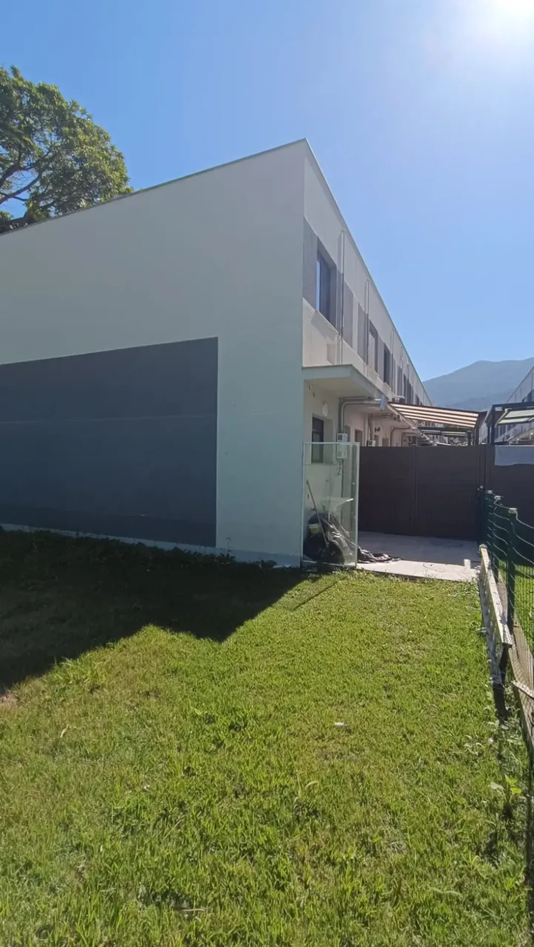 Unfurnished house with 2 bedrooms and 2 bathrooms — photo 32