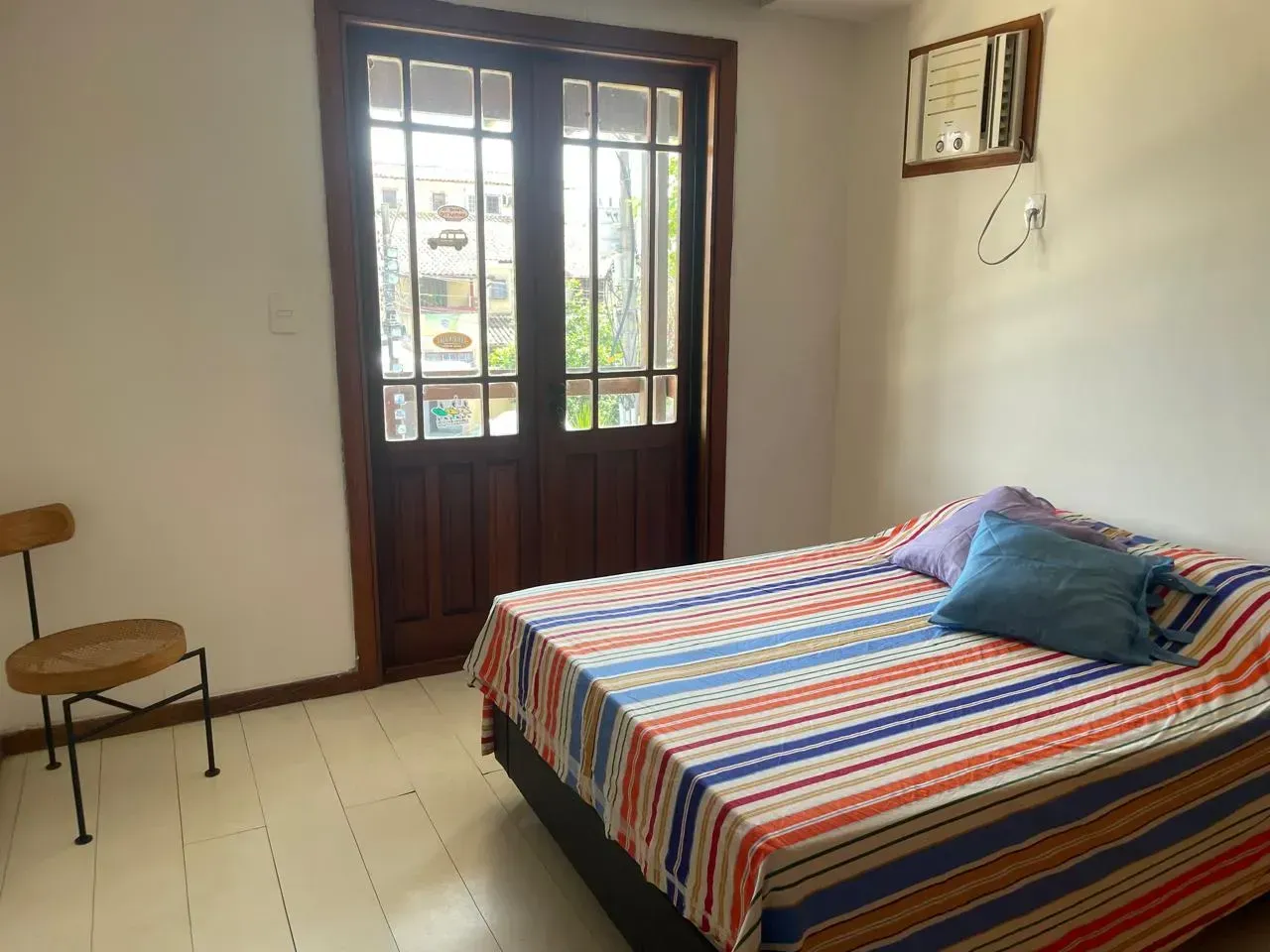Furnished house with 4 bedrooms and a gas stove — photo 28