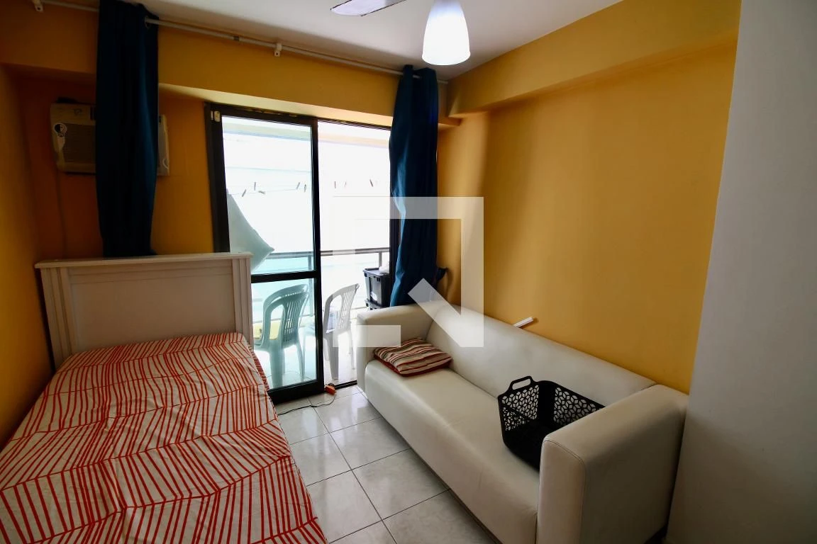 Furnished 2-bedroom apartment with 2 bathrooms — photo 4