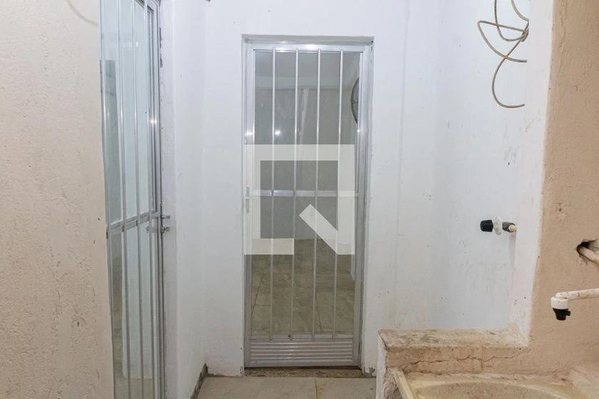Estudio sin amueblar de 30 m² con 1 baño — photo 35