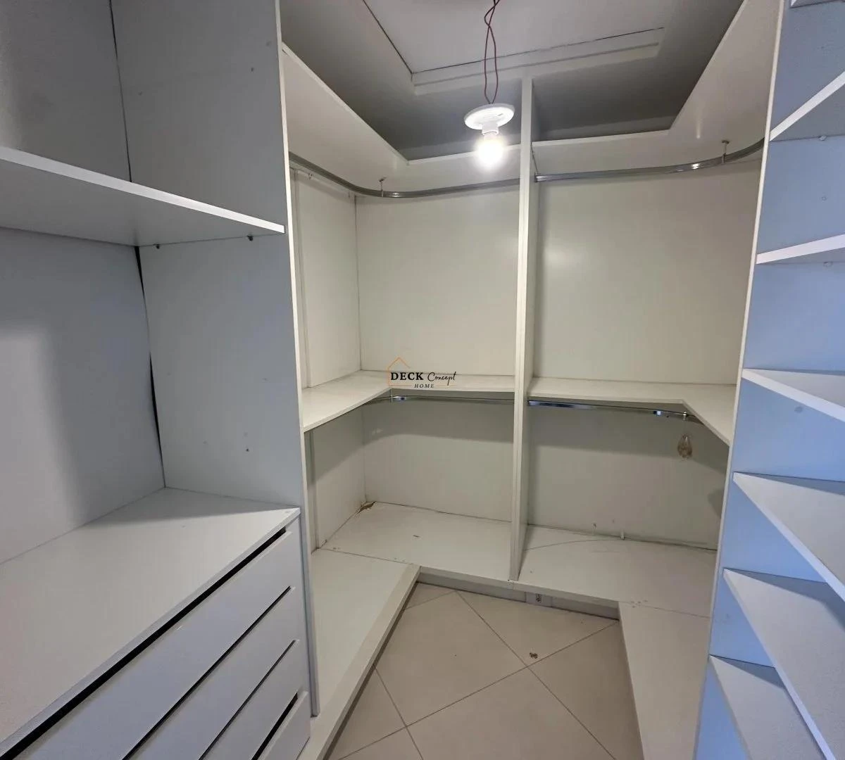 Меблированный дом с 3 спальнями и 3 ванными, 160 м² — photo 12