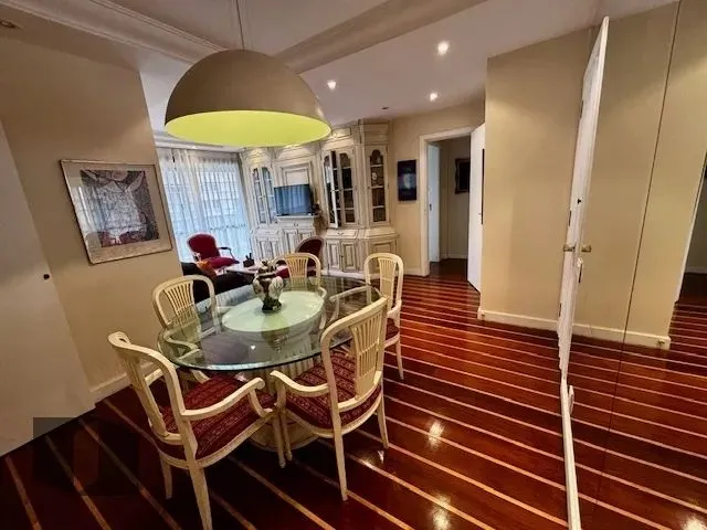 Unfurnished apartment with 3 bedrooms and 3 bathrooms — photo 6
