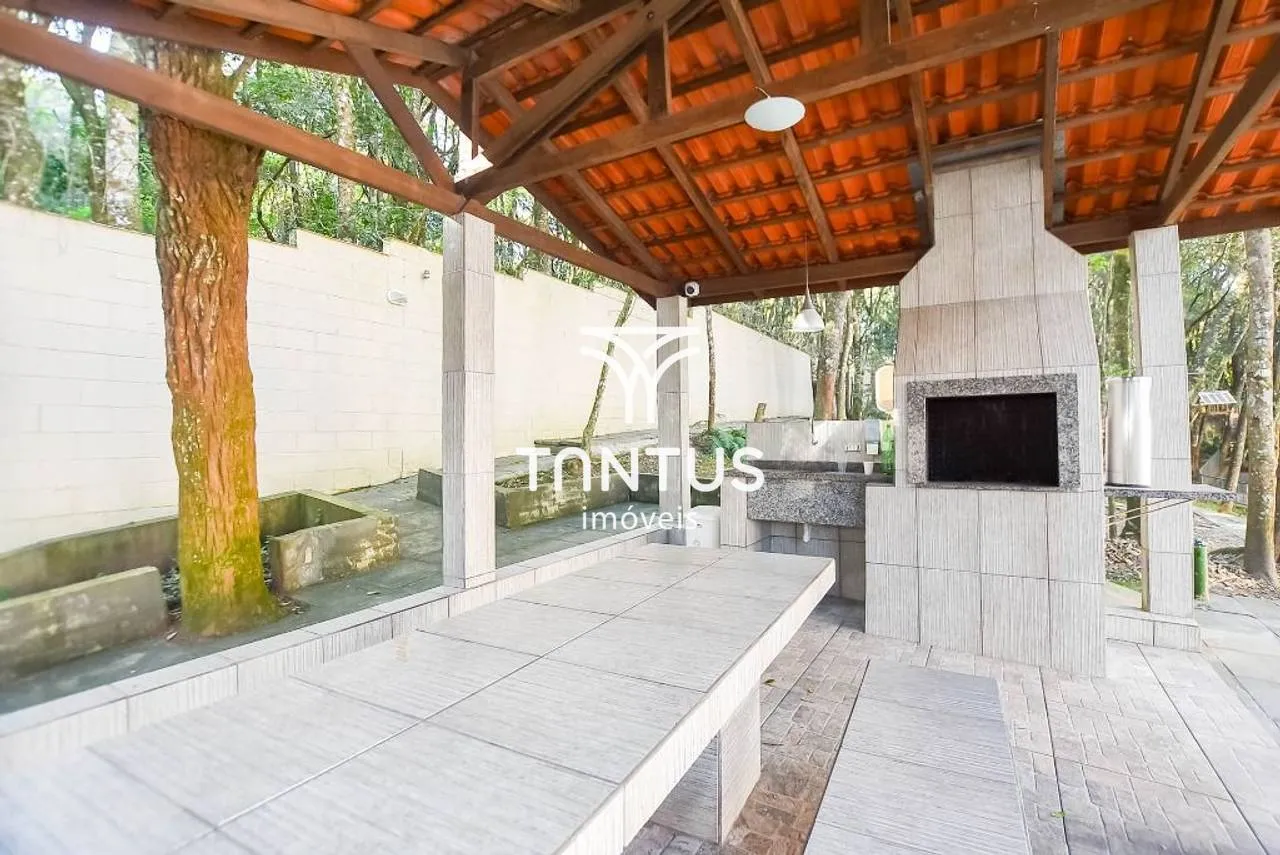 65 m² apartment with a grill on the balcony and a bathtub — photo 40