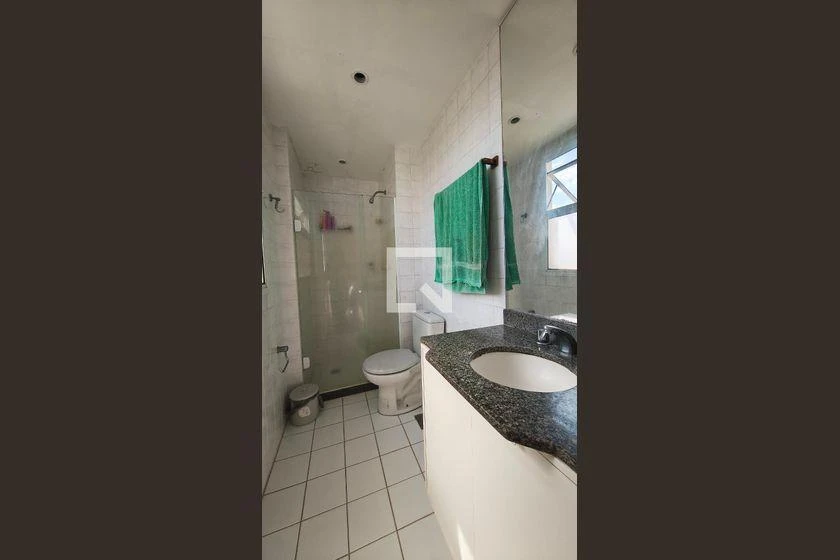 3-bedroom apartment in a building with a gym — photo 31
