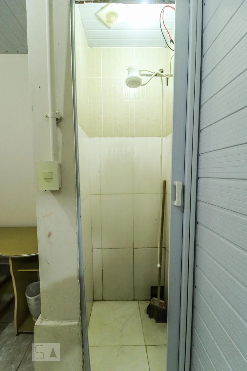 Monoambiente con espacio de home office en Rio de Janeiro — photo 6