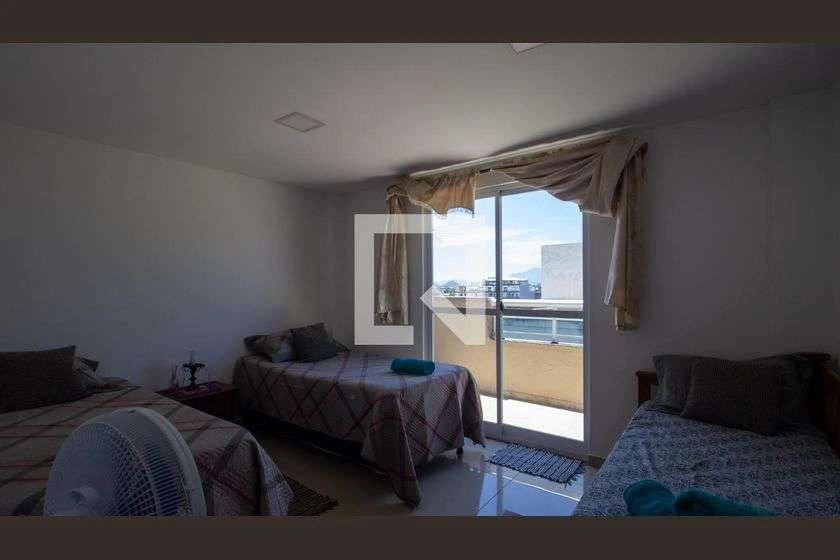Top-floor apartment with 3 bedrooms and 290 m² terrace — photo 10