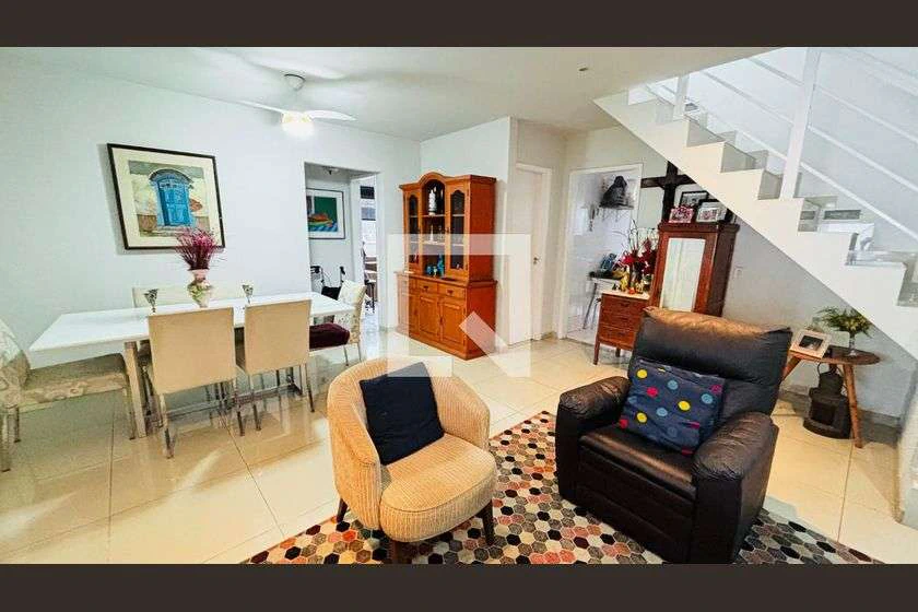 House with 5 bedrooms, 196 m², 8 parking spots and 4 baths — photo 17