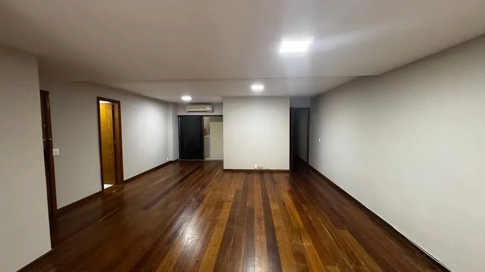 Apartment, 110 m², with a walk-in closet — photo 11