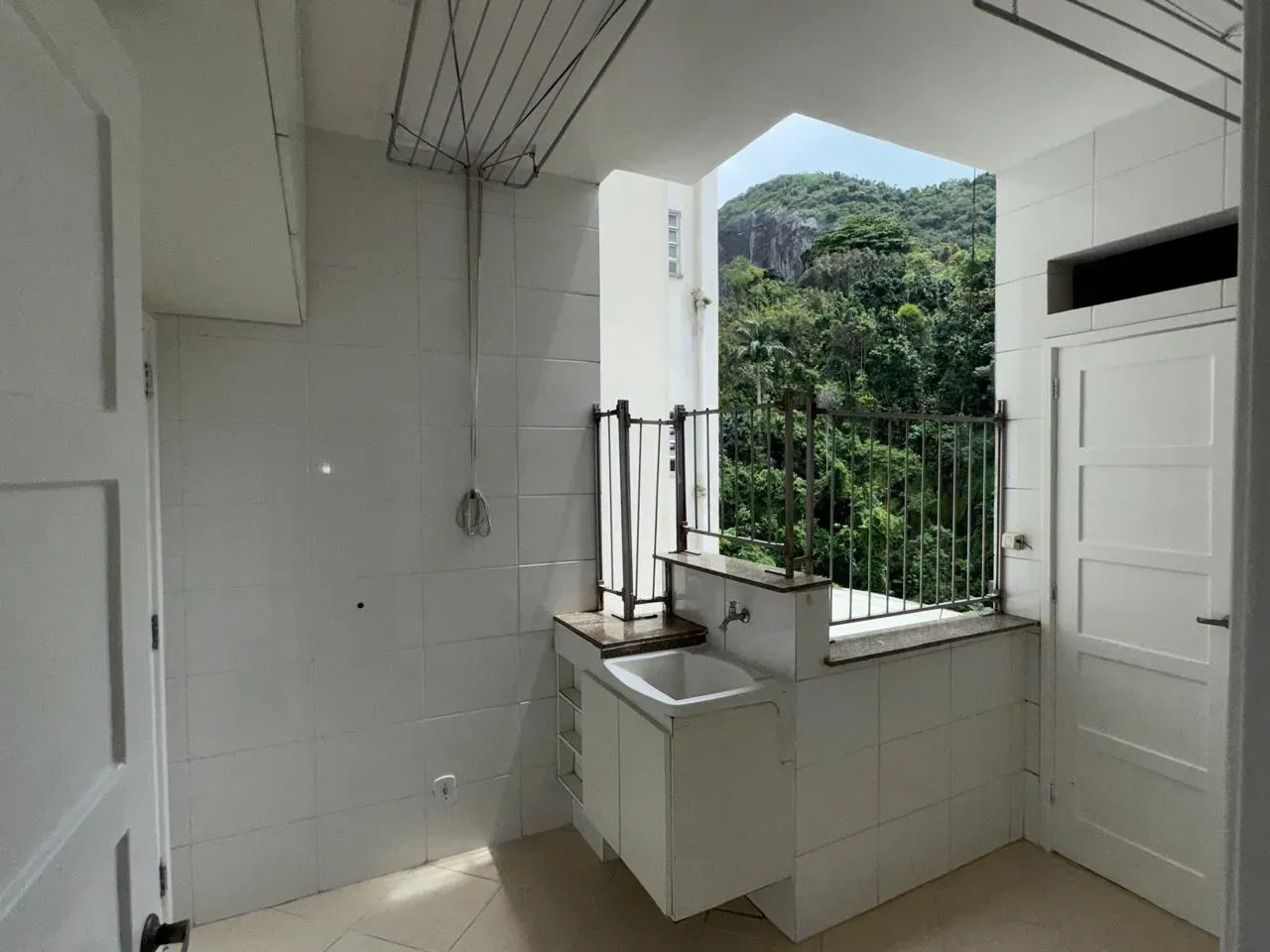 Apartment, 80 m², with a mountain view — photo 24