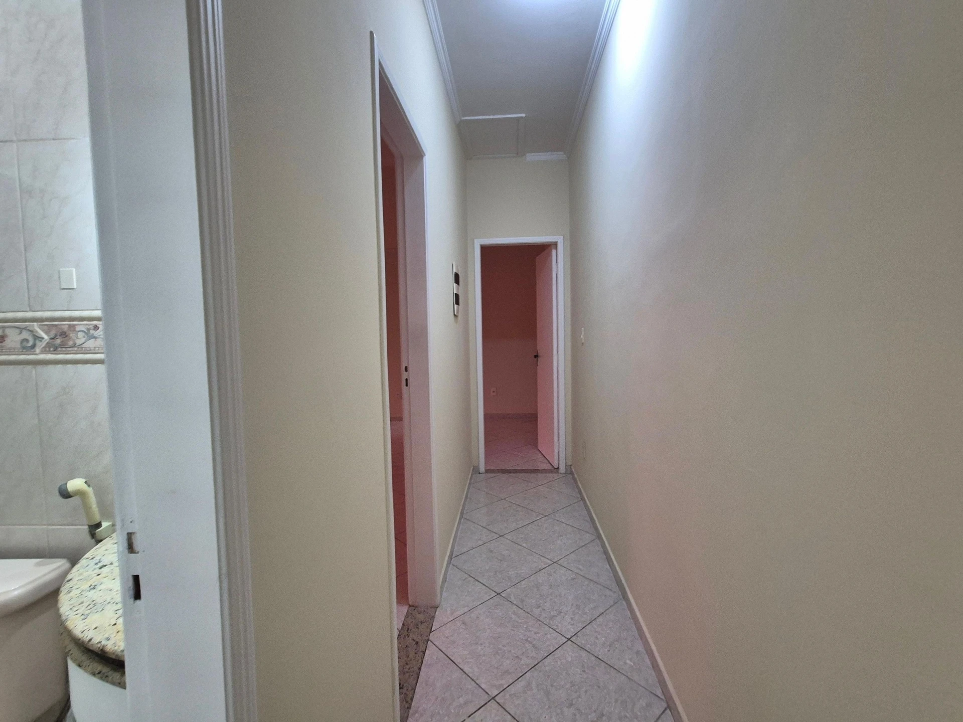 Будинок 180 м² з балконом із грилем та садом — photo 41
