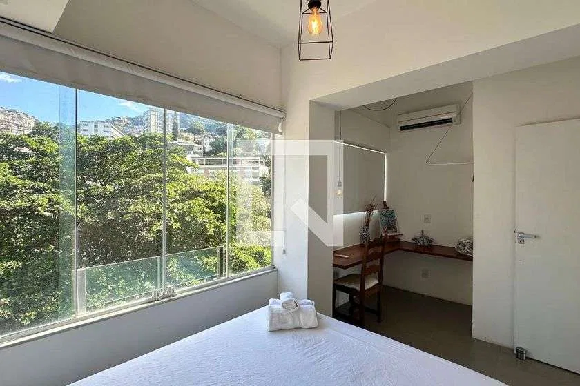 68 m² apartment with 2 bedrooms and parking space — photo 13
