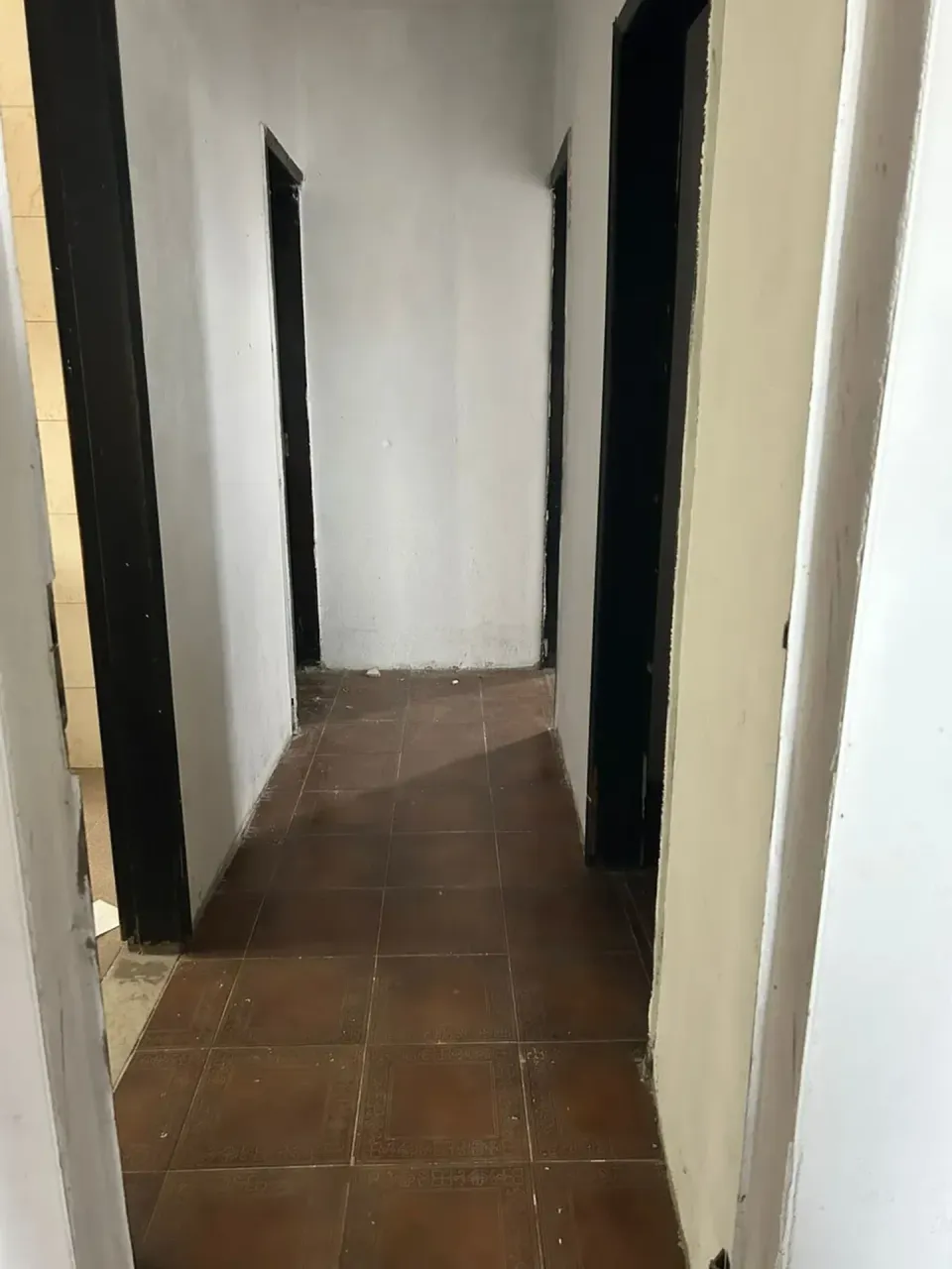 Квартира 120 м² з 2 спальнями та паркуванням; кухня з газом — photo 11