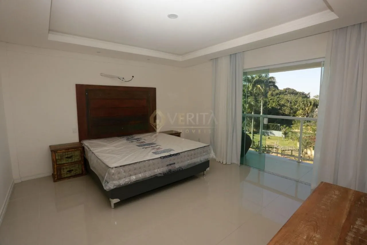 House with 7 bedrooms and 10 baths, 3200 m² and pools — photo 61
