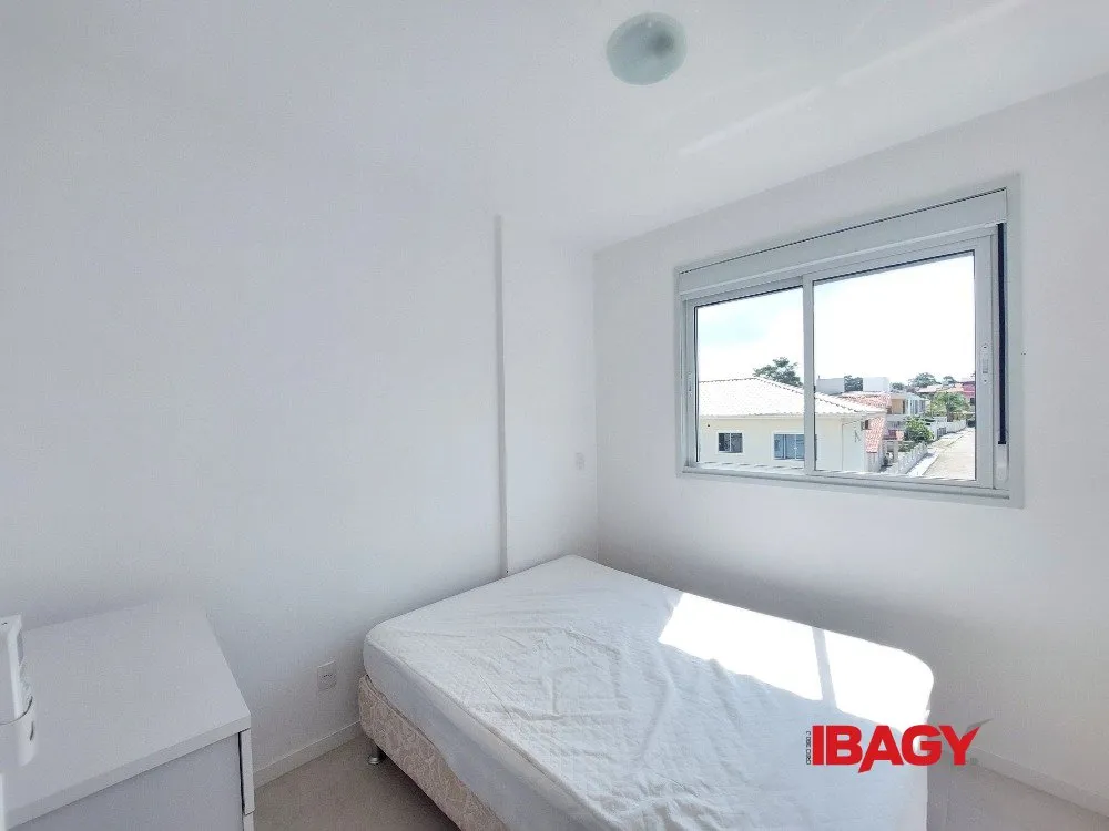Furnished 110 m² apartment with 3 bedrooms and suite — photo 21