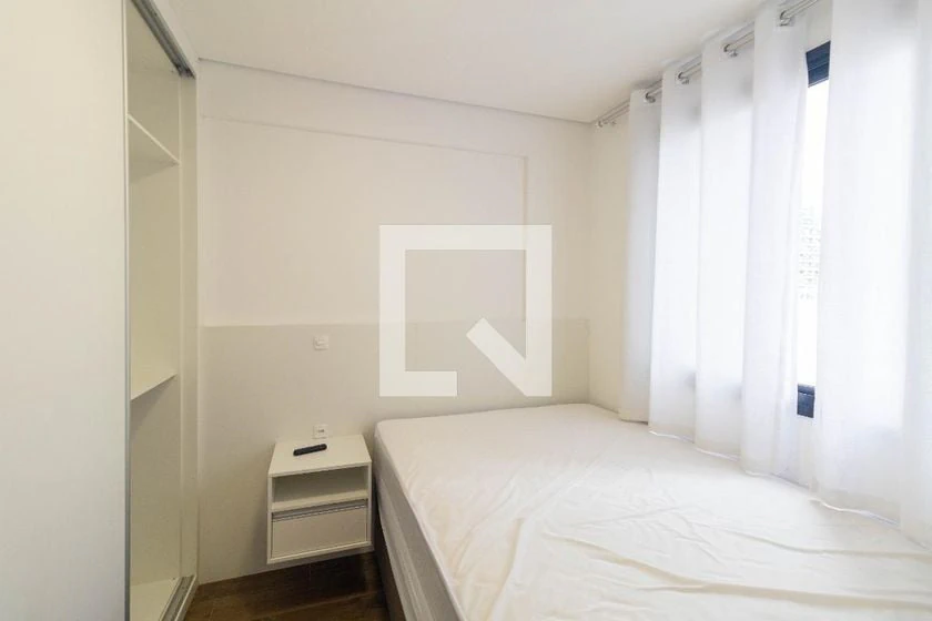 Furnished studio in a building with a coworking space — photo 6