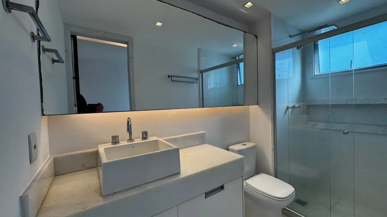 3-bedroom apartment in a building with a sauna — photo 18