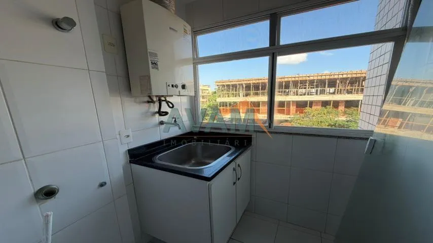 Glass-enclosed balcony in a 3-bedroom apartment, 80 m² — photo 28