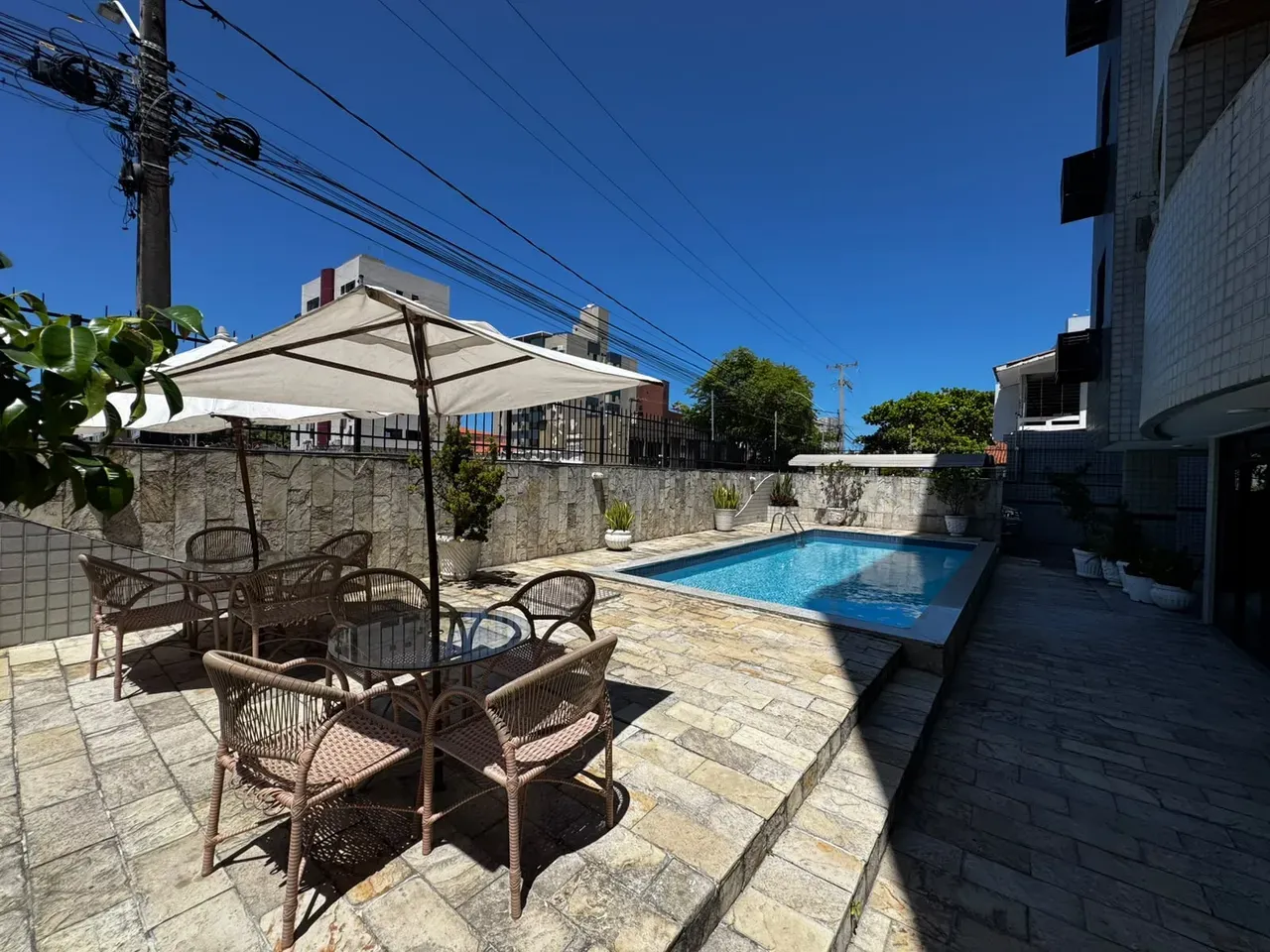3-bedroom apartment with an enclosed balcony — photo 8