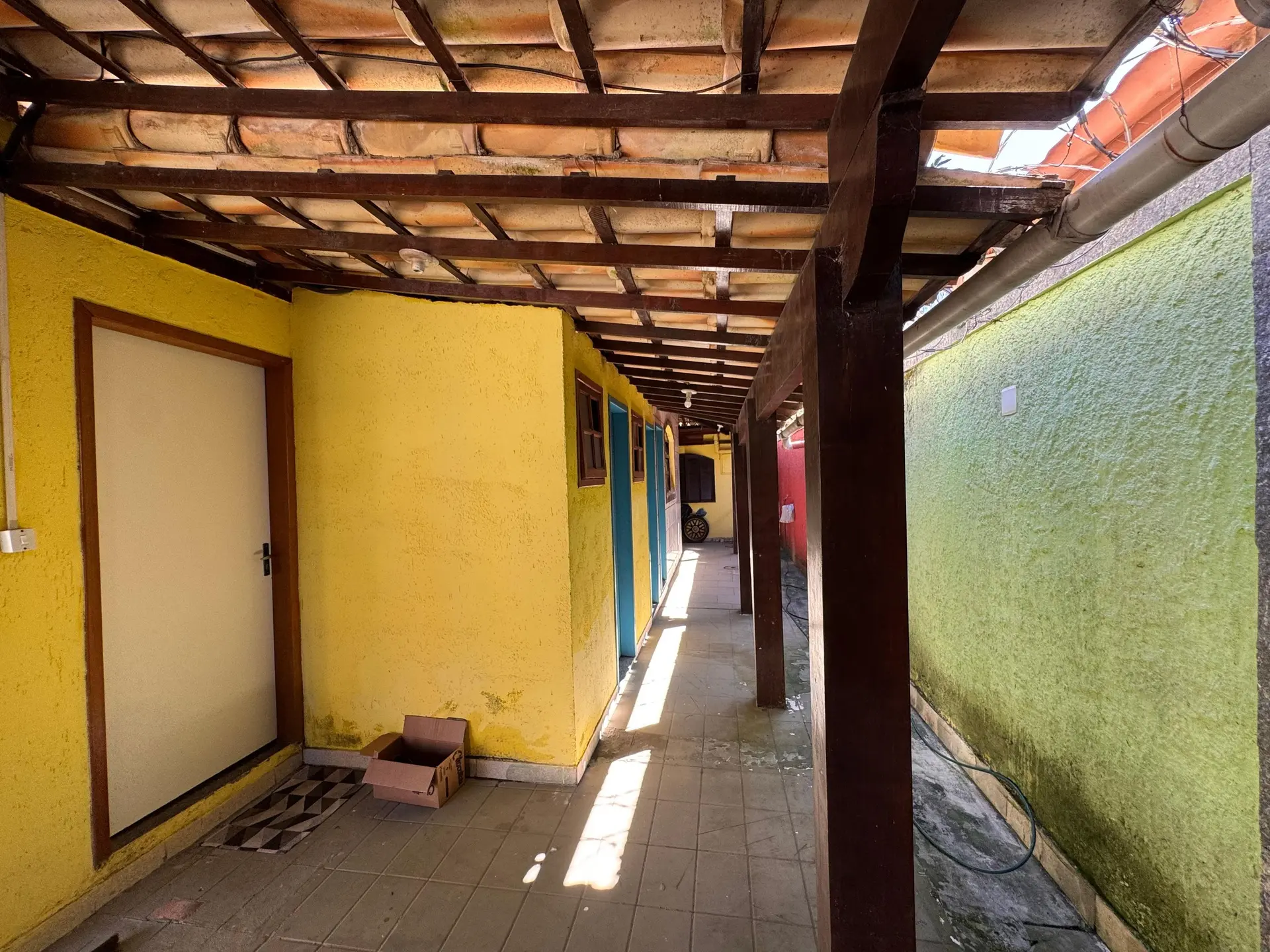 Casa amueblada con aire acondicionado, 4 dormitorios y 3 baños — photo 25