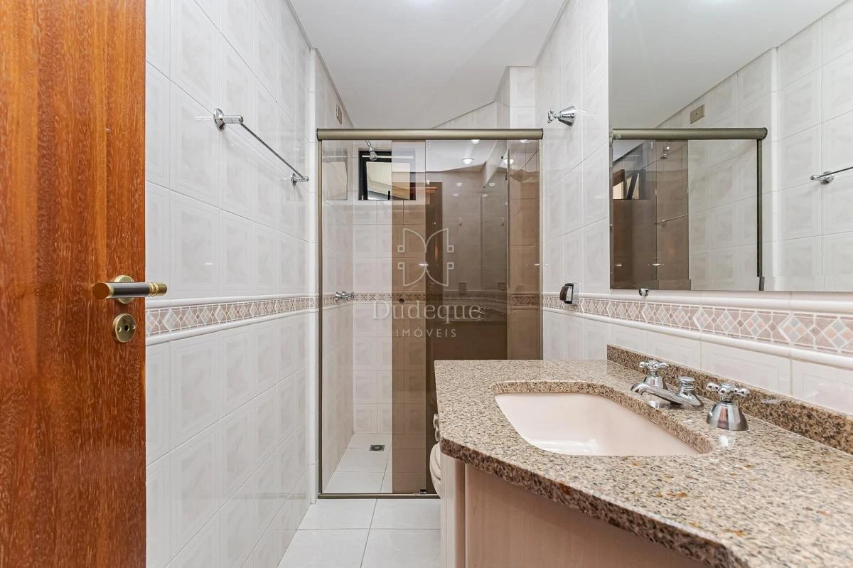 2-bedroom apartment with a home office — photo 22