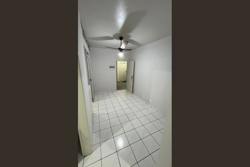 Apartamento sin amueblar con 2 dormitorios y plaza — photo 9