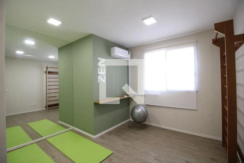 Furnished 50 m² apartment with 2 bedrooms and balcony — photo 37