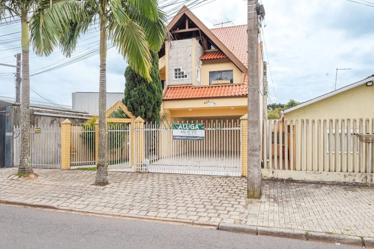 480 m² house with a bathtub and a garden — photo 11