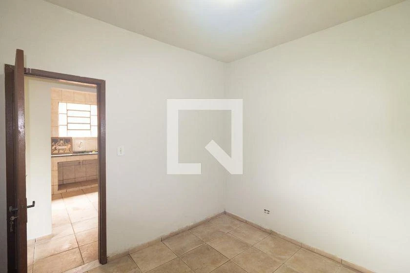 Casa sem mobília com 2 quartos e 1 banheiro, 120 m² — photo 5