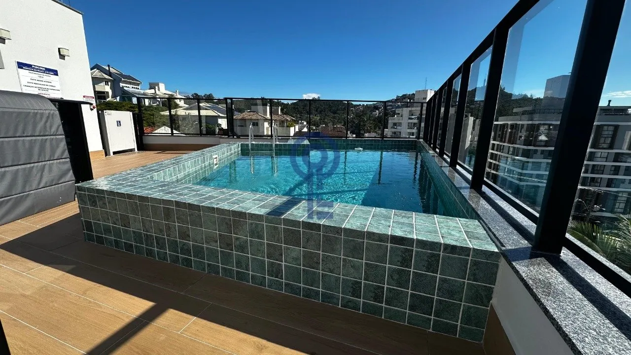 25 m² studio with 1 parking spot, balcony and open-plan kitchen — photo 4