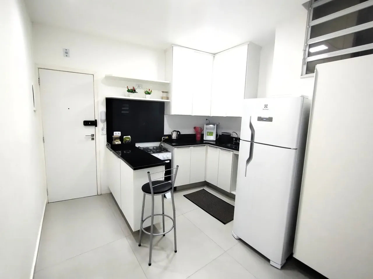 Furnished apartment, 60 m², with a washing machine — photo 14