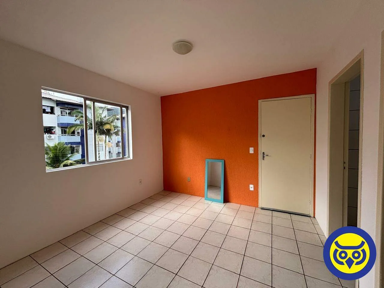 Rental apartment with 2 bedrooms and a private garden — photo 14