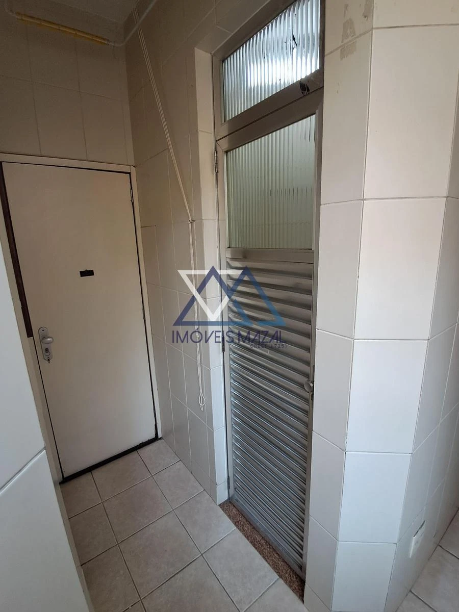 3-bedroom apartment with a walk-in closet in Rio de Janeiro — photo 29